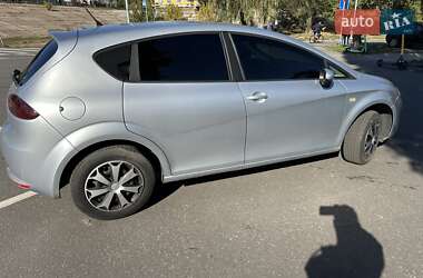 Хэтчбек SEAT Leon 2007 в 