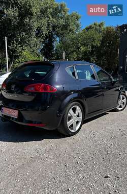 Хэтчбек SEAT Leon 2007 в 