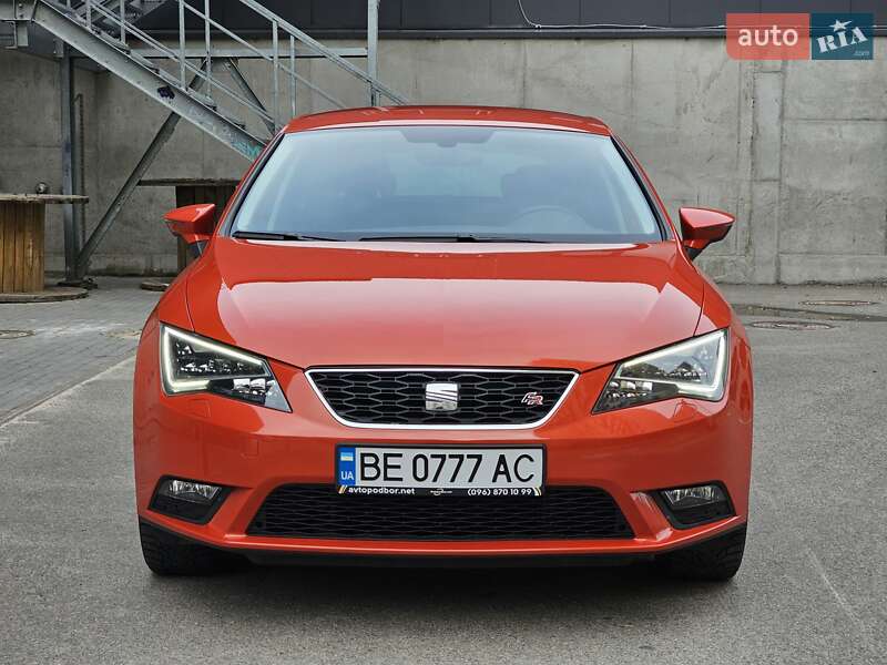 Хэтчбек SEAT Leon 2016 в Киеве