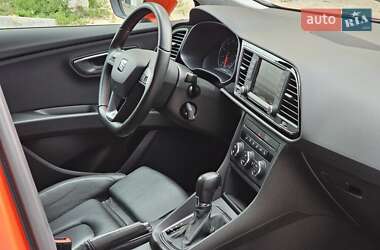 Хэтчбек SEAT Leon 2016 в 
