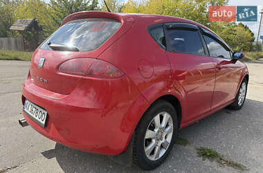 Хэтчбек SEAT Leon 2008 в 