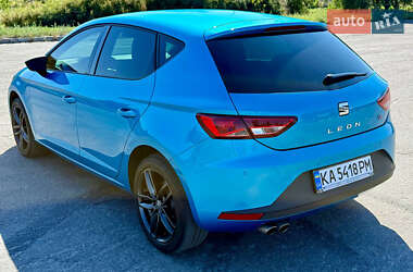 Хэтчбек SEAT Leon 2016 в 