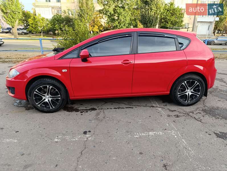 Хэтчбек SEAT Leon 2011 в Славянске фото 11 Хэтчбек SEAT Leon 2011 в Славянске