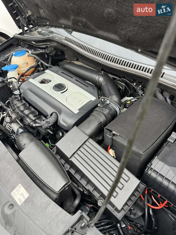 Хэтчбек SEAT Leon 2012 в Великой Багачке фото 48 Хэтчбек SEAT Leon 2012 в Великой Багачке