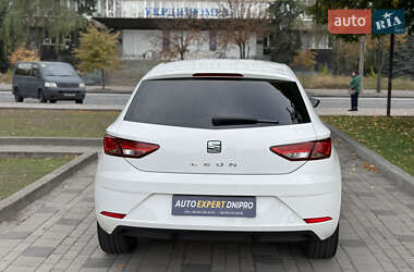 Хэтчбек SEAT Leon 2019 в 
