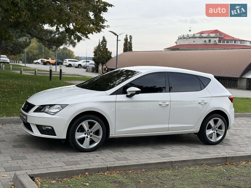Хэтчбек SEAT Leon 2019 в Днепре