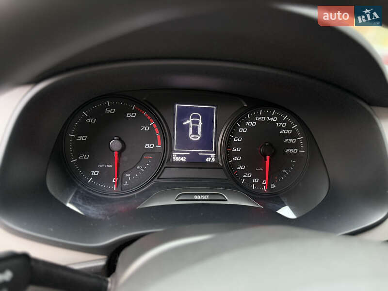 Хэтчбек SEAT Leon 2019 в Днепре