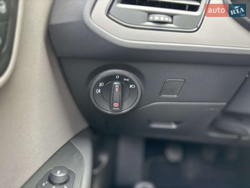 Хэтчбек SEAT Leon 2019 в Днепре