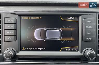 Хэтчбек SEAT Leon 2016 в 