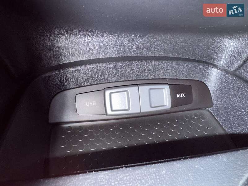 Хэтчбек SEAT Leon 2010 в Луцке