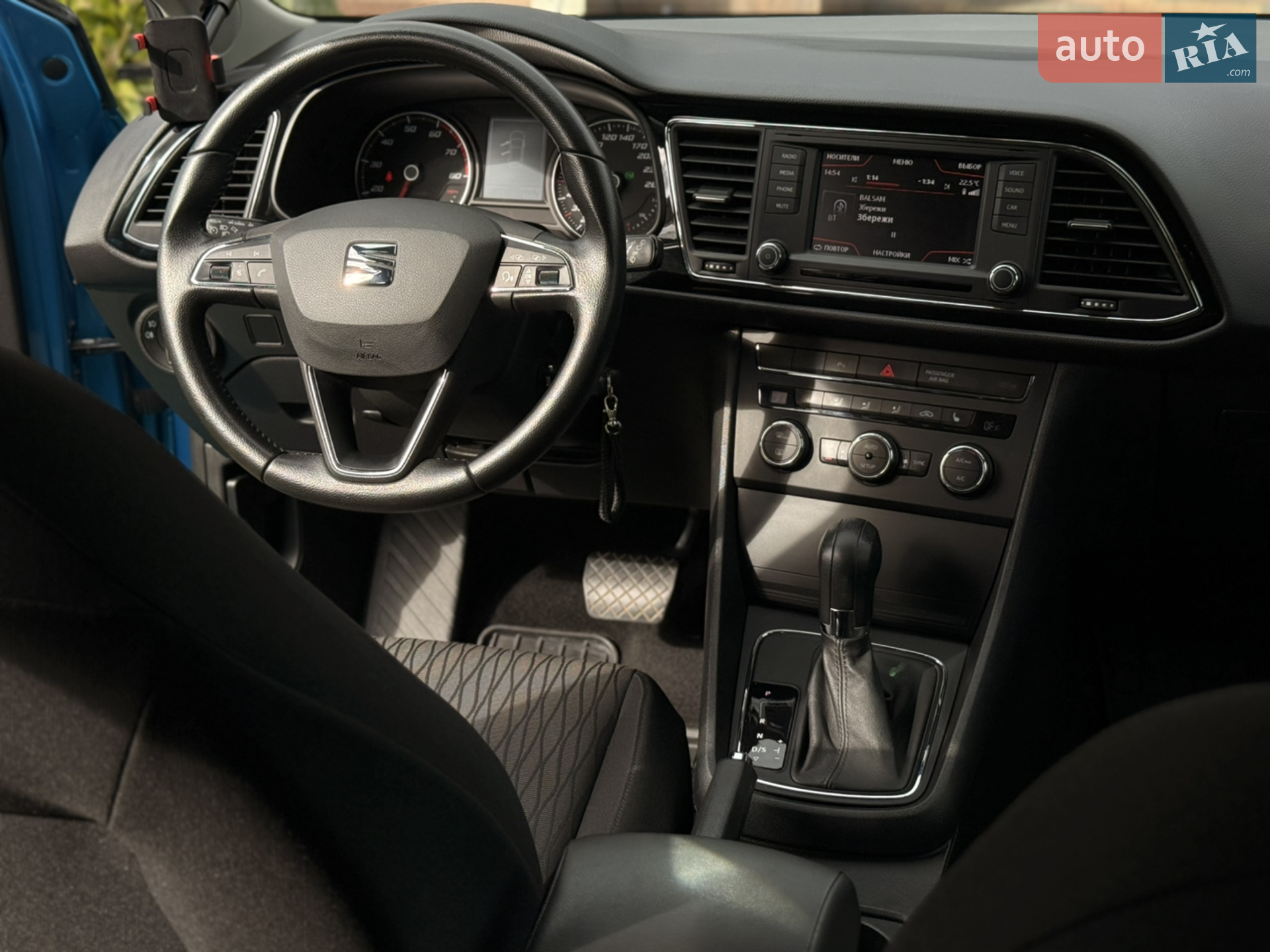 2015 SEAT Leon - мініатюра 9