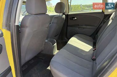 Хэтчбек SEAT Leon 2007 в 