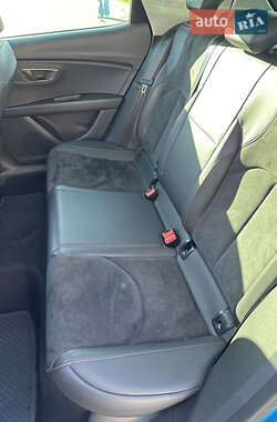 Хэтчбек SEAT Leon 2013 в 