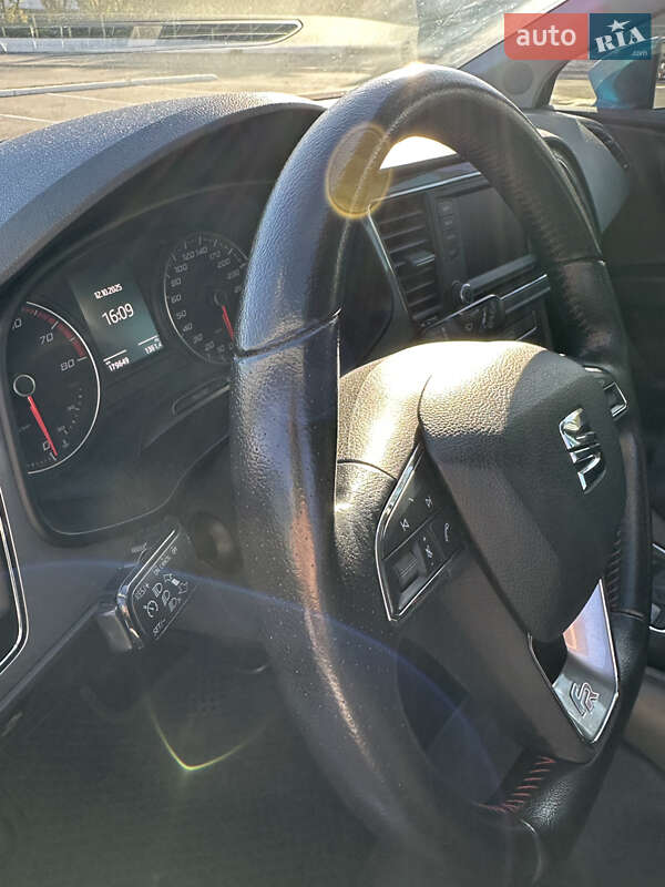 Хетчбек SEAT Leon 2013 в Києві
