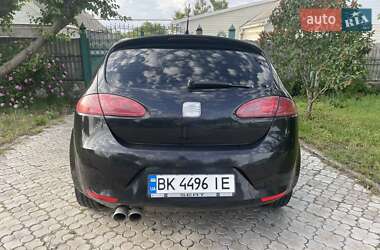 Хэтчбек SEAT Leon 2007 в 