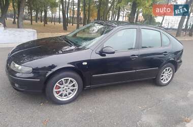 Хэтчбек SEAT Leon 2004 в 