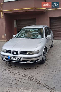 Хетчбек SEAT Leon 2003 в Хмельницькому