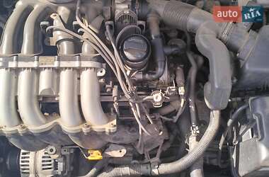 Хэтчбек SEAT Leon 2003 в Николаеве