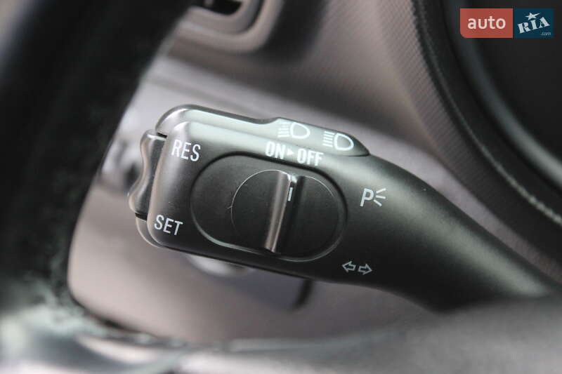 Хэтчбек SEAT Leon 2004 в Днепре