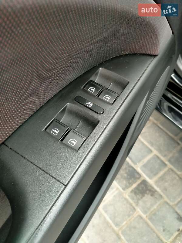 Хетчбек SEAT Leon 2007 в Одесі фото 16 Хетчбек SEAT Leon 2007 в Одесі