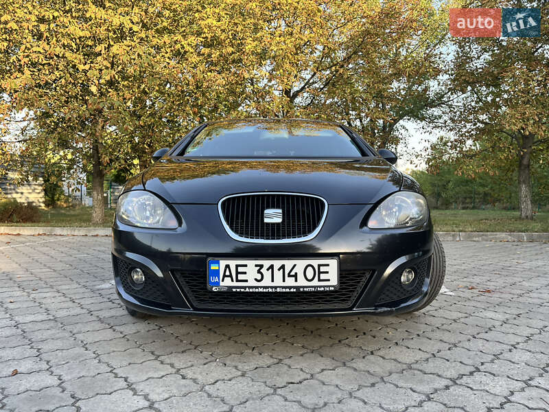Хетчбек SEAT Leon 2009 в Павлограді фото Хетчбек SEAT Leon 2009 в Павлограді