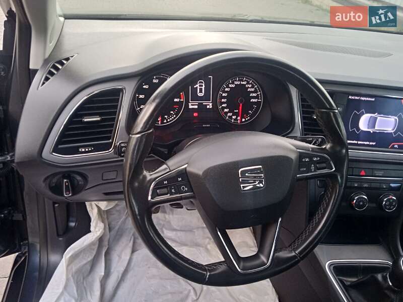 Хэтчбек SEAT Leon 2020 в Луцке фото 44 Хэтчбек SEAT Leon 2020 в Луцке