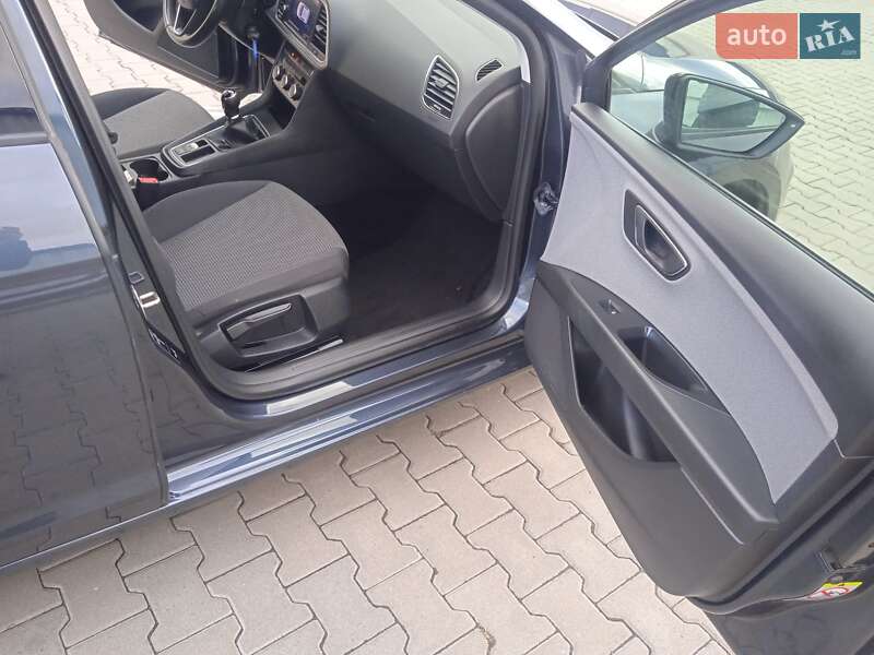 Хэтчбек SEAT Leon 2020 в Луцке фото 47 Хэтчбек SEAT Leon 2020 в Луцке