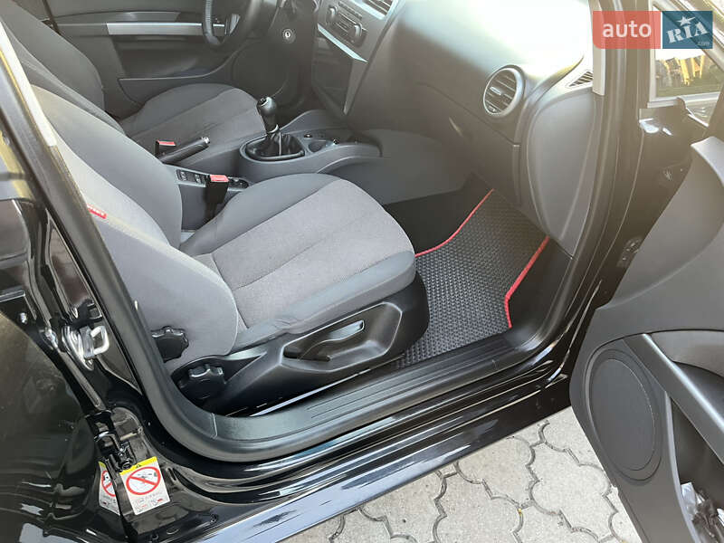 Хетчбек SEAT Leon 2009 в Павлограді фото 13 Хетчбек SEAT Leon 2009 в Павлограді