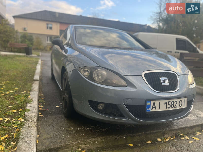 Хэтчбек SEAT Leon 2005 в Корсуне-Шевченковском фото 2 Хэтчбек SEAT Leon 2005 в Корсуне-Шевченковском