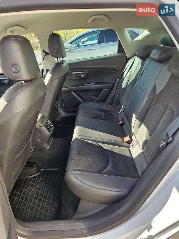 Хэтчбек SEAT Leon 2013 в Черкассах фото 21 Хэтчбек SEAT Leon 2013 в Черкассах