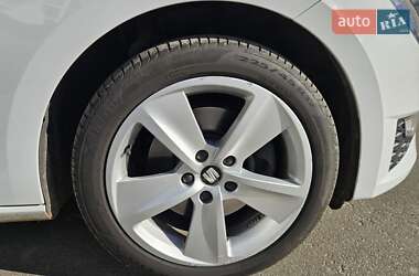 Хэтчбек SEAT Leon 2013 в Черкассах