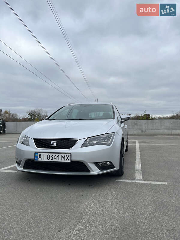 Универсал SEAT Leon 2015 в Ирпене