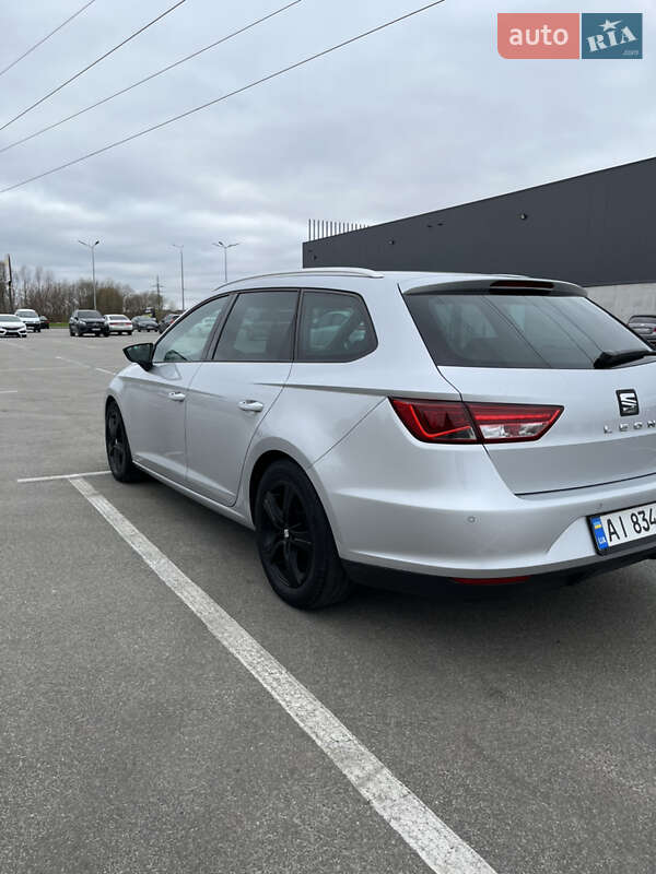 Универсал SEAT Leon 2015 в Ирпене