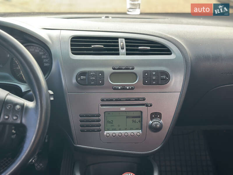 Хэтчбек SEAT Leon 2006 в Киеве фото 18 Хэтчбек SEAT Leon 2006 в Киеве