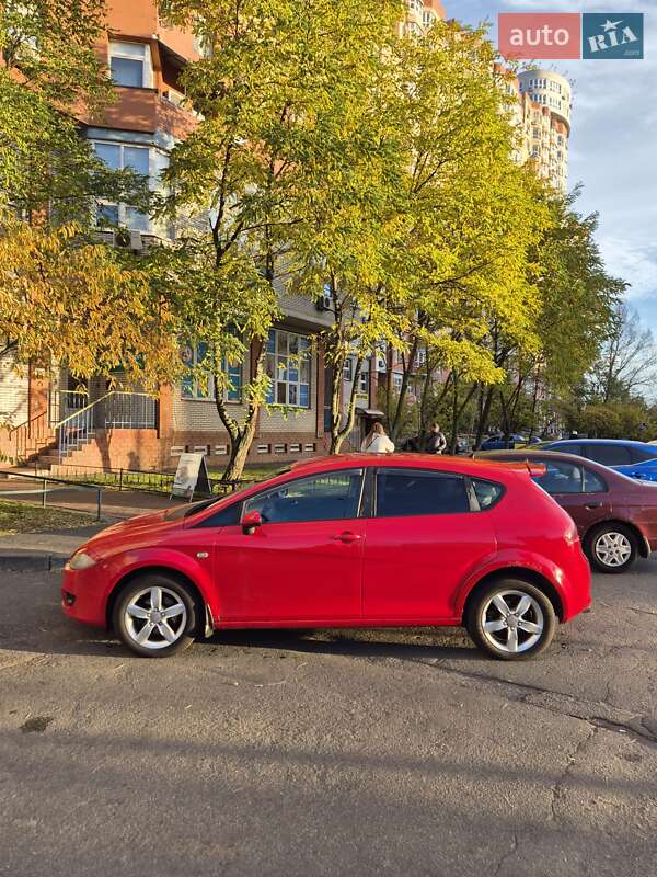 Хэтчбек SEAT Leon 2008 в Киеве фото 5 Хэтчбек SEAT Leon 2008 в Киеве