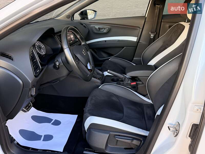 Хэтчбек SEAT Leon 2016 в Киеве фото 28 Хэтчбек SEAT Leon 2016 в Киеве