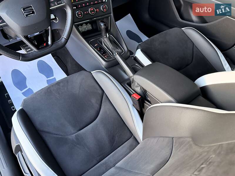 Хэтчбек SEAT Leon 2016 в Киеве фото 35 Хэтчбек SEAT Leon 2016 в Киеве