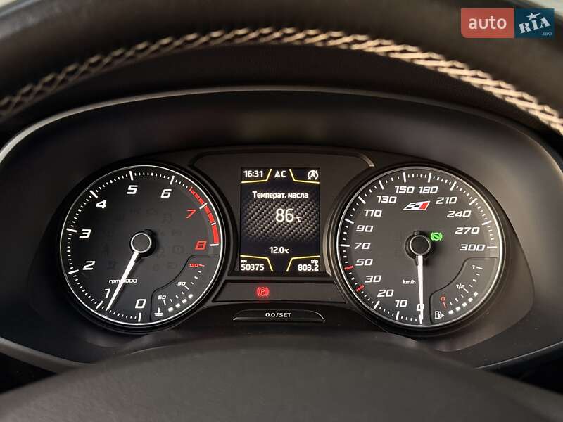 Хэтчбек SEAT Leon 2016 в Киеве фото 38 Хэтчбек SEAT Leon 2016 в Киеве