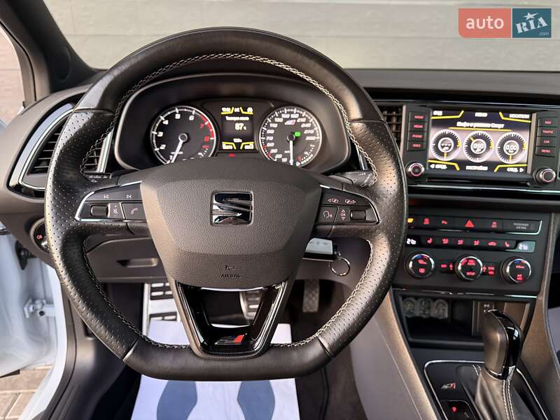 Хэтчбек SEAT Leon 2016 в Киеве фото 37 Хэтчбек SEAT Leon 2016 в Киеве