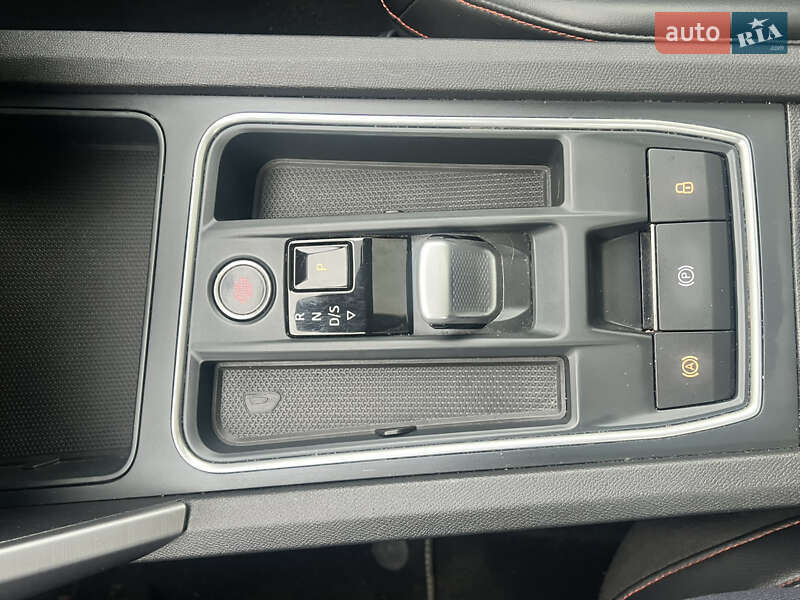 Универсал SEAT Leon 2021 в Киеве фото 20 Универсал SEAT Leon 2021 в Киеве