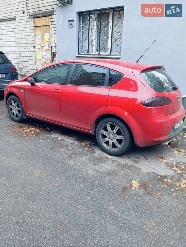 Хетчбек SEAT Leon 2006 в Києві фото 2 Хетчбек SEAT Leon 2006 в Києві