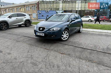Хэтчбек SEAT Leon 2006 в Харькове