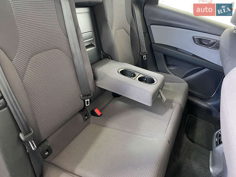 Універсал SEAT Leon 2018 в Львові фото 23 Універсал SEAT Leon 2018 в Львові