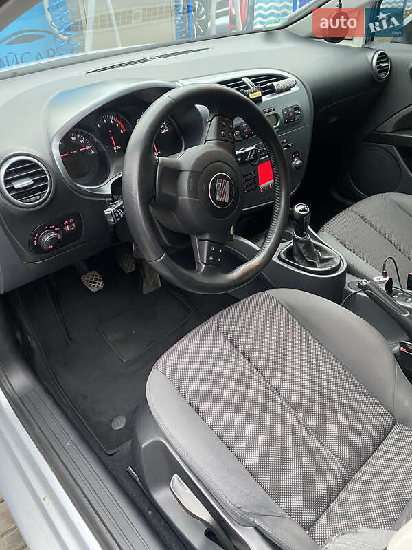 Хетчбек SEAT Leon 2008 в Умані фото 2 Хетчбек SEAT Leon 2008 в Умані