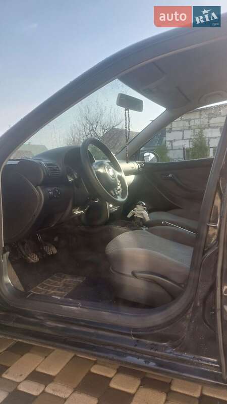 Хэтчбек SEAT Leon 2004 в Кагарлыке фото 22 Хэтчбек SEAT Leon 2004 в Кагарлыке