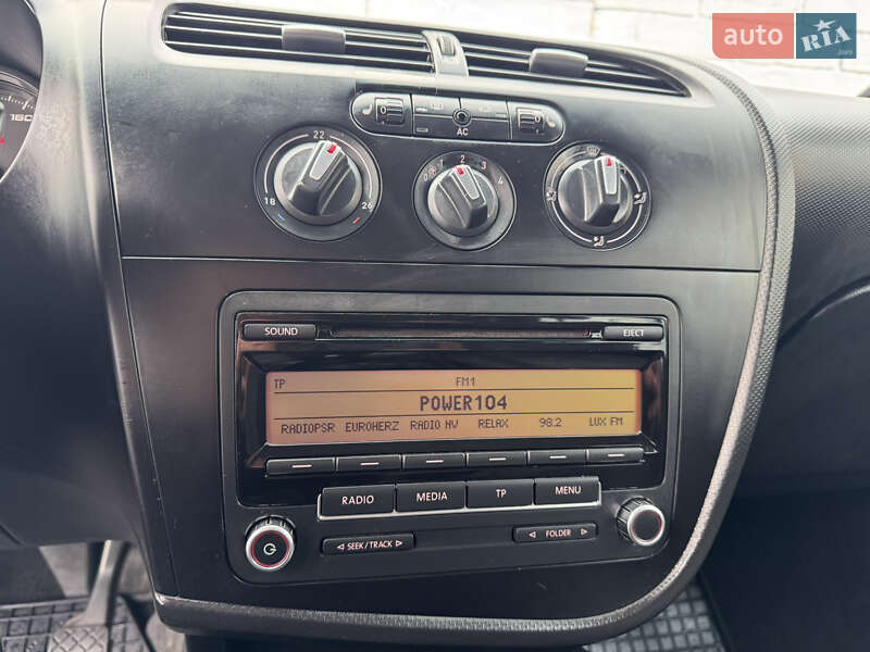 Хетчбек SEAT Leon 2011 в Києві фото 27 Хетчбек SEAT Leon 2011 в Києві