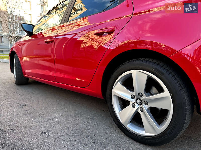 Хэтчбек SEAT Leon 2013 в Киеве фото 9 Хэтчбек SEAT Leon 2013 в Киеве