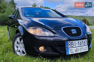 Хэтчбек SEAT Leon 2007 в Хырове