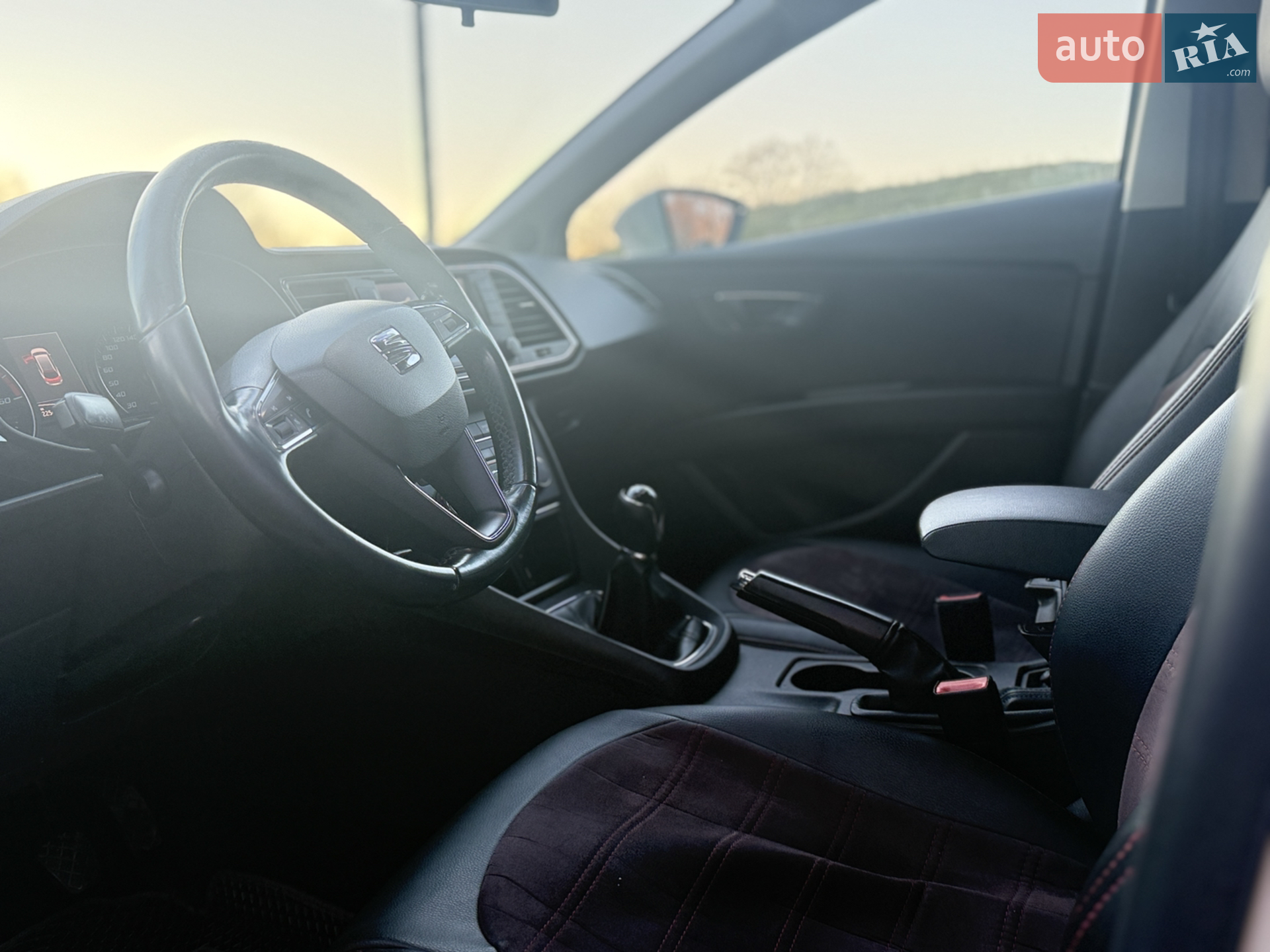 2016 SEAT Leon - мініатюра 17