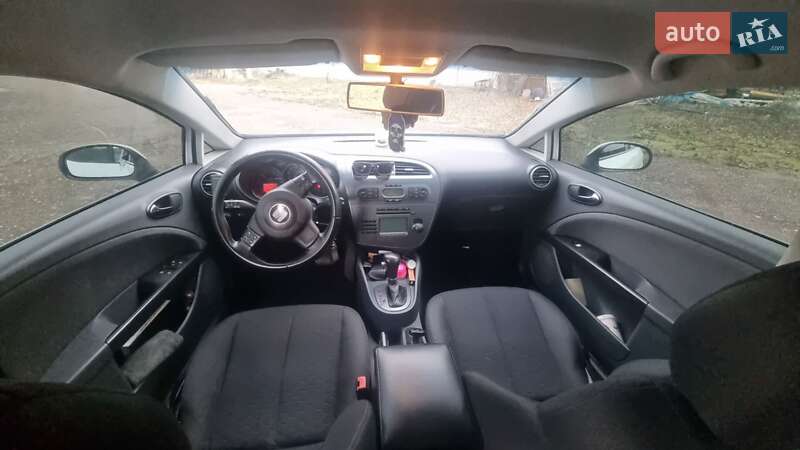 Хетчбек SEAT Leon 2006 в Чернігові фото 11 Хетчбек SEAT Leon 2006 в Чернігові